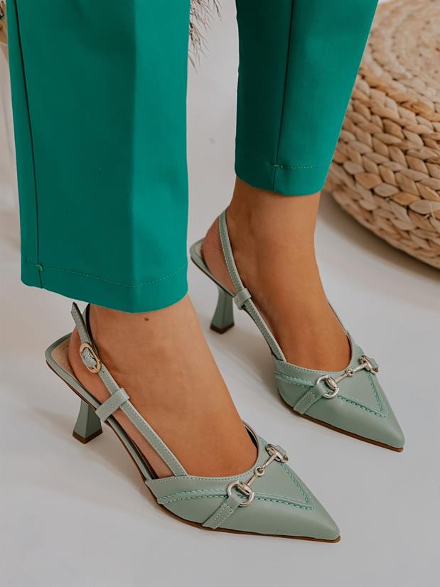 Escarpin vert Eau avec boucle