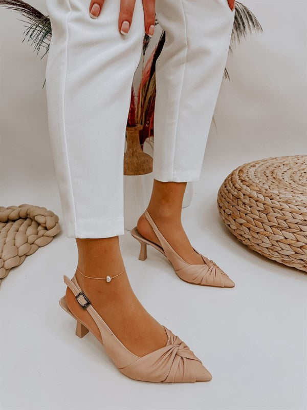 Escarpin en Satin Ouvert Beige